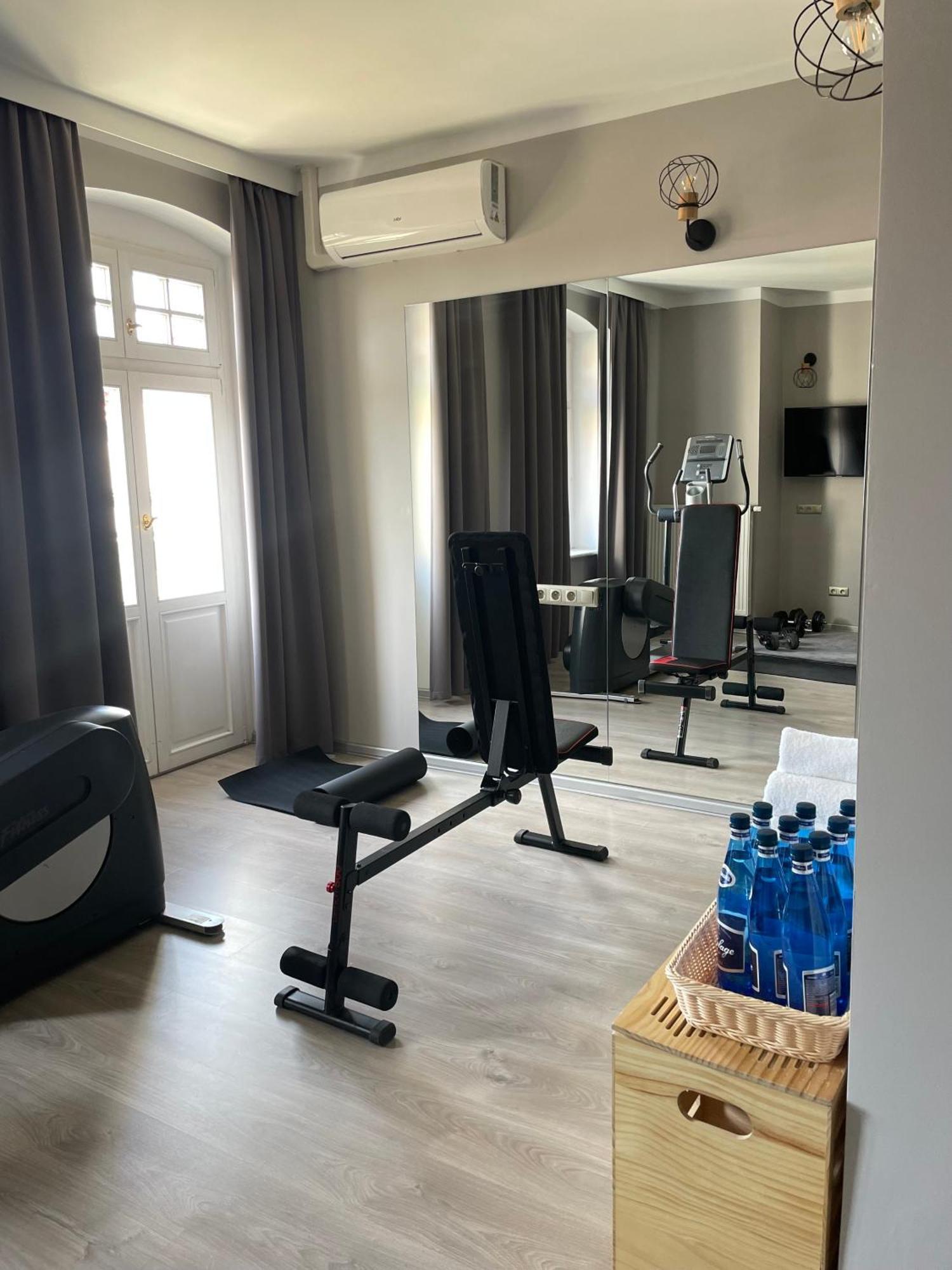 City Boutique Hotel เจโลนากูรา ภายนอก รูปภาพ