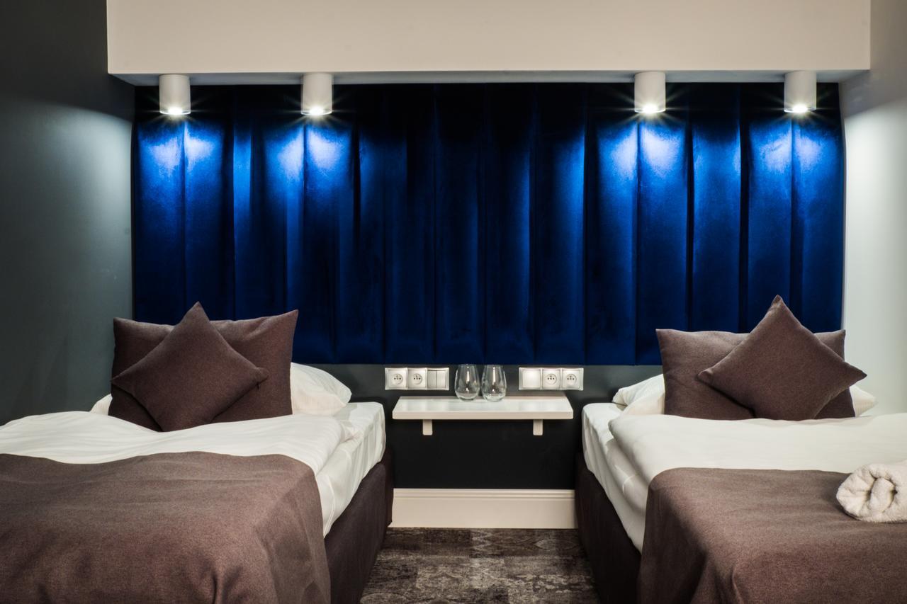 City Boutique Hotel เจโลนากูรา ภายนอก รูปภาพ