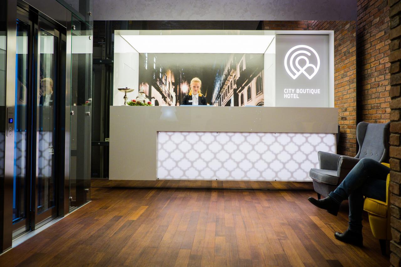 City Boutique Hotel เจโลนากูรา ภายนอก รูปภาพ