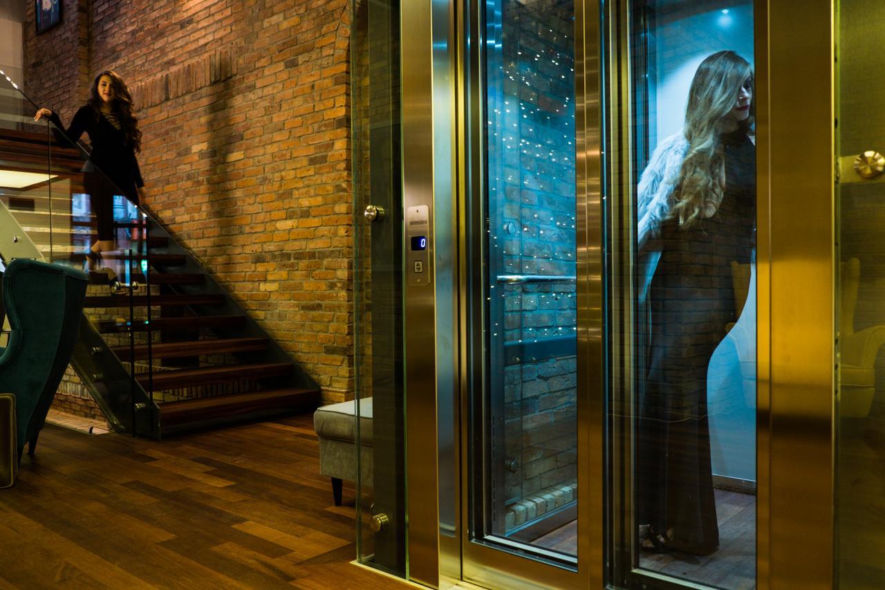 City Boutique Hotel เจโลนากูรา ภายนอก รูปภาพ